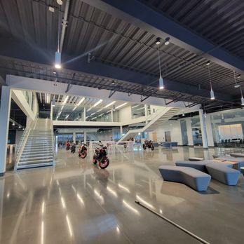 Temecula Window Solution - Interior window cleaning at a commercial building. - Window Washing Near Me - Murrieta, California