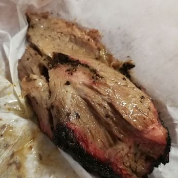Killen's Barbecue - Heavenly brisket - Barbeque Near Me - Pearland, Texas