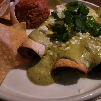 Tavern on Meridian - American Near Me - Irving, Texas