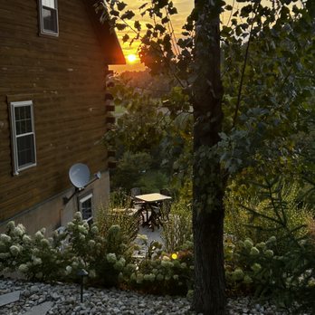 Ash Ridge Cabins - Lodge views - Hotels Near Me - Laurelville, Ohio