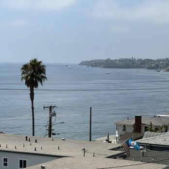 The Rooftop Lounge - Laguna Beach - Lounges Near Me - Laguna Beach, California The Rooftop Lounge - Laguna Beach - Lounges Near Me - Laguna Beach, California