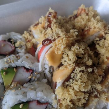 Lee Sushi - Roll Combo 1 - Asian Fusion Near Me - Sandy, Utah Lee Sushi - Roll Combo 1 - Asian Fusion Near Me - Sandy, Utah