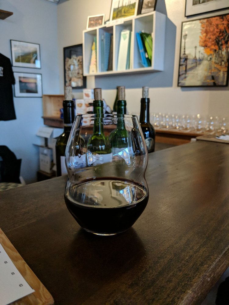 CHATHAM STREET WINE MARKET 27 Photos & 17 Reviews Wine Bars 111 W