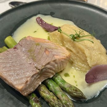 Grand Hotel - Salmon dinner 5/28/25 - Hotels Near Me - Oslo, 03 Grand Hotel - Salmon dinner 5/28/25 - Hotels Near Me - Oslo, 03