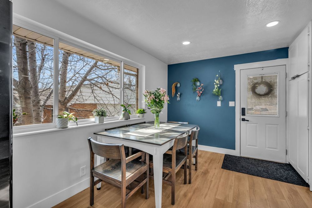 MYAN BURTON BURTON REALTY GROUP 10 Photos 9339 S 1300th E, Sandy