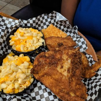 BIG NICK'S - Fried chicken with double mac n cheese. - Chicken Wings Near Me - Valdosta, Georgia BIG NICK'S - Fried chicken with double mac n cheese. - Chicken Wings Near Me - Valdosta, Georgia
