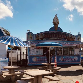 Swirlie's Soft Serve Manassas - How adorable!!!! - Ice Cream & Frozen Yogurt Near Me - Manassas, Virginia