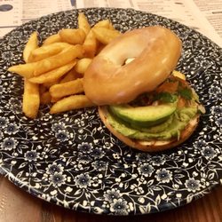 The Spirit Merchant - Avocado bagel with poached egg