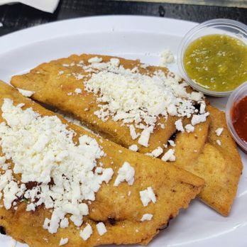 Fonda La Capital - Quesadillas - Mexican Near Me - Los Angeles, California Fonda La Capital - Quesadillas - Mexican Near Me - Los Angeles, California