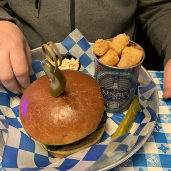 Cattleman's Burger and Brew - Burgers Near Me - Algonquin, Illinois Cattleman's Burger and Brew - Burgers Near Me - Algonquin, Illinois