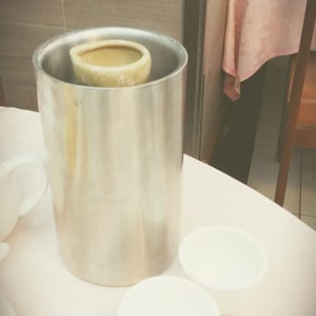 泰豊廔酒家 - Hot Hua Diao Wine - Pekinese Near Me - Hong Kong, HK