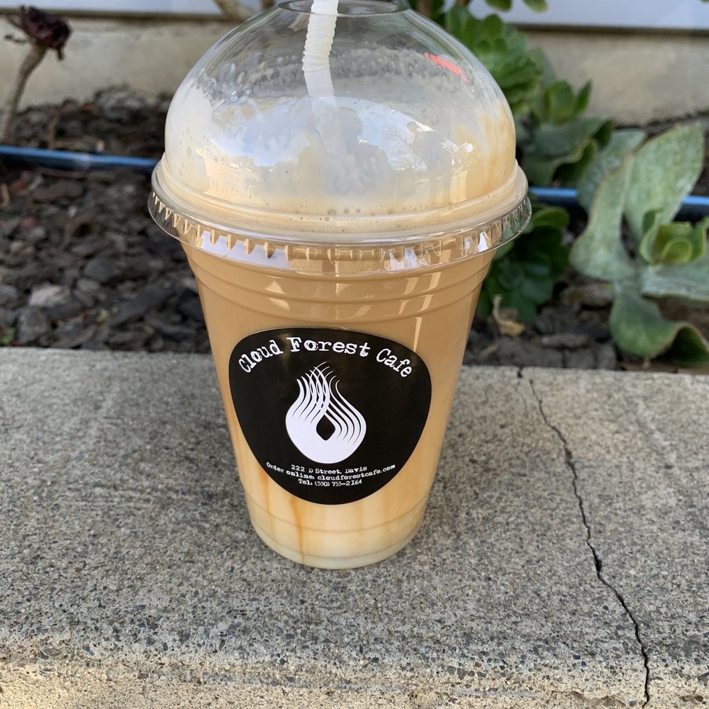 Cloud Forest Cafe - Medium Iced Caramel Latte - Coffee & Tea Near Me - Davis, California
