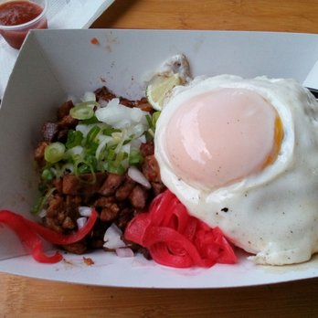 Pinorrito - Sisig plate. Barely any meat for 20$. - Filipino Near Me - Sacramento, California Pinorrito - Sisig plate. Barely any meat for 20$. - Filipino Near Me - Sacramento, California