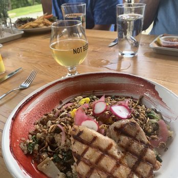 Booneshine Brewing - Warm Grain Bowl with Chicken - Breweries Near Me - Boone, North Carolina Booneshine Brewing - Warm Grain Bowl with Chicken - Breweries Near Me - Boone, North Carolina