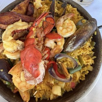 Coco Palm Restaurant - Cuban Near Me - Pomona, California