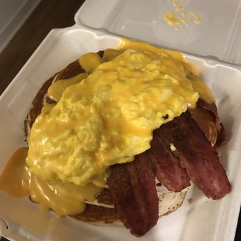 Manny's Diner - What type of service is this ? What a pile of shit, beware. - Diners Near Me - Clark, New Jersey Manny's Diner - What type of service is this ? What a pile of shit, beware. - Diners Near Me - Clark, New Jersey