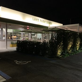 Lake Park Diner - From of restaurant - New American Near Me - Naples, Florida