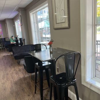 Crave Bakery + Coffee Bar - Bakeries Near Me - Norfolk, Virginia