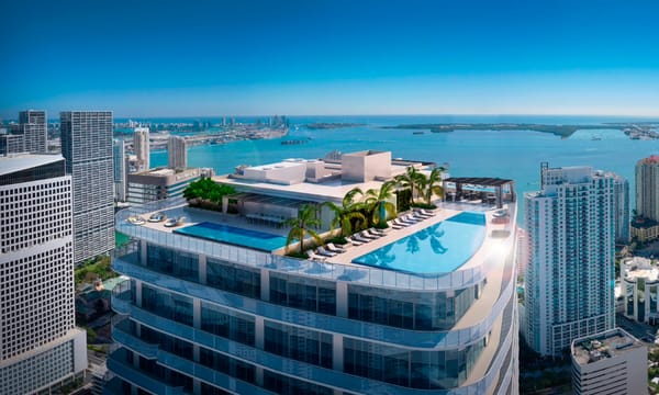 SLS LUX Brickell by null