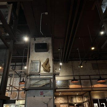 Tzuco - Inside - Mexican Near Me - Chicago, Illinois