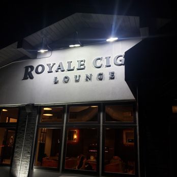 Royale Cigar Lounge - The decor on the outside looks great, but the inside is not quite so classy. - Cigar Bars Near Me - Columbus, Ohio Royale Cigar Lounge - The decor on the outside looks great, but the inside is not quite so classy. - Cigar Bars Near Me - Columbus, Ohio