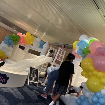 Jumplay LA - Ball pit, and decals - Bounce House Rentals Near Me Jumplay LA - Ball pit, and decals - Bounce House Rentals Near Me