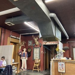 Paula's Cafe - Toward the kitchen