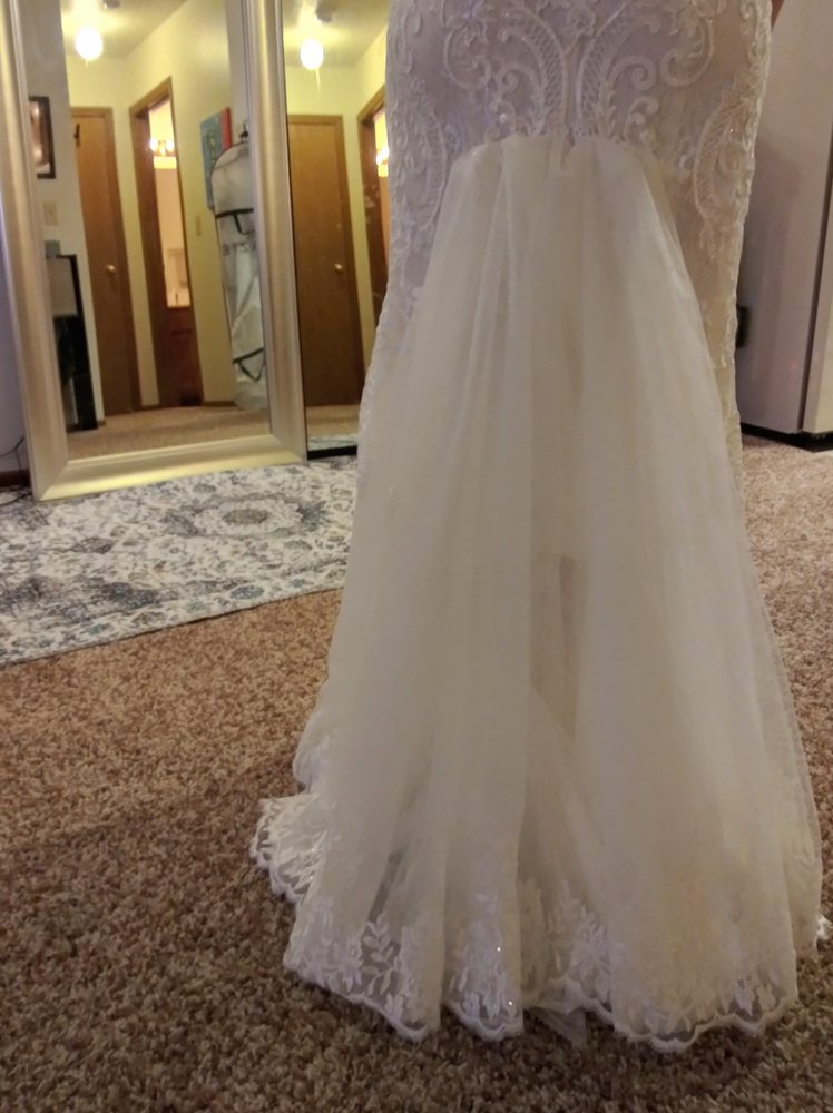 FARGO ALTERATIONS Updated June 2024 4251 9th Ave Cir S, Fargo, North Dakota Sewing