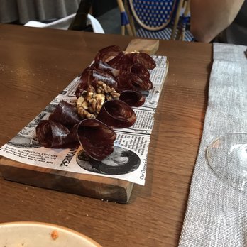 Los Montes de Galicia - Dried wagu - Spanish Near Me - Madrid, M Los Montes de Galicia - Dried wagu - Spanish Near Me - Madrid, M