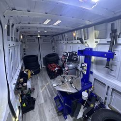 247 Mobile Tire Repair - Our all new fully operational service van.