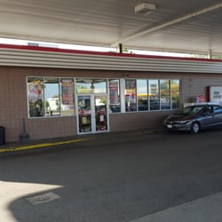 Speedway - The outside