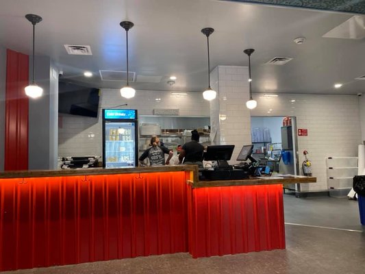 Gus's World Famous Fried Chicken by null