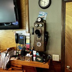 PJ's River Run Restaurant - Ring Ring...