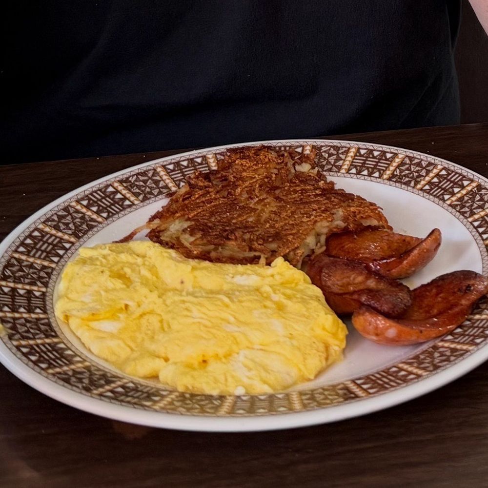 Jack's Inn - Breakfast & Brunch Near Me - Kahului, Hawaii