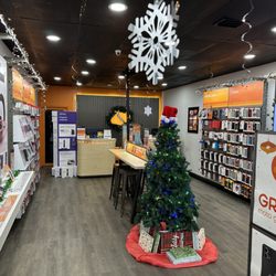 Boost Mobile - Christmas at Boost Mobile