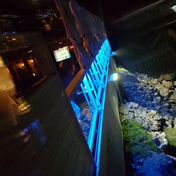 Moonshadows - Fantastic views throughout - Seafood Near Me - Malibu, California Moonshadows - Fantastic views throughout - Seafood Near Me - Malibu, California