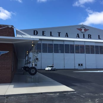 Delta Flight Museum - Museums Near Me - Hapeville, Georgia