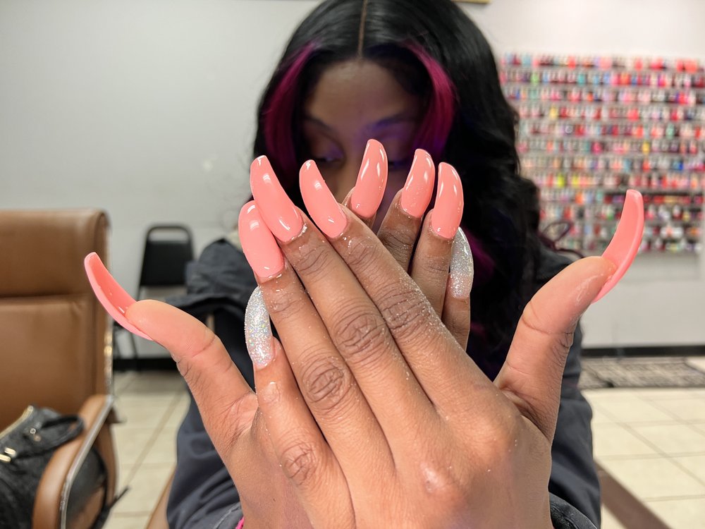 I NAILS Updated September 2024 63 Photos & 20 Reviews 3593 Riverdale Rd, Memphis