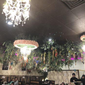 Tabaq Restaurant & BBQ - Beautiful inside - Pakistani Near Me - Edison, New Jersey