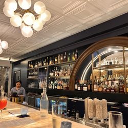 Café On St. Armands - Bar at Cafe on St Armand
