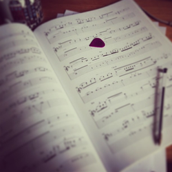 Guitar In Your Home - Guitar lessons in Crawley from professional guitar teacher | http://www.guitarinyourhome.co.uk