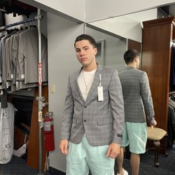 Karako Suits - Howard Beach - Tommy hill figure suit