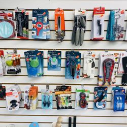 The Kitchen Corner - Jar openers & can openers