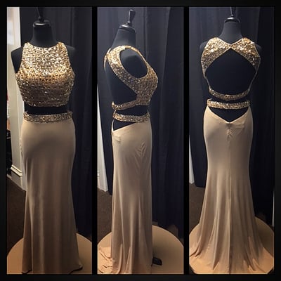 Mirtha's Fashion and Quince