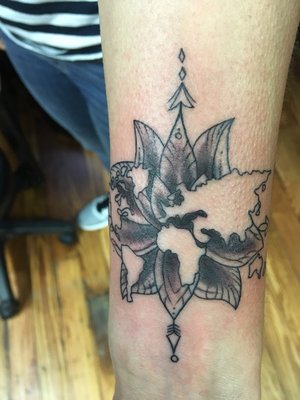Long Island Ink Tattoos & Piercings by null