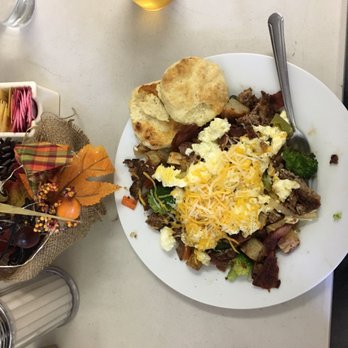 Whipped Up - a plate of food and a glass of beer - Food Trucks Near Me