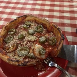 Mama Mia Pizzeria - 8" Deep Dish pizza