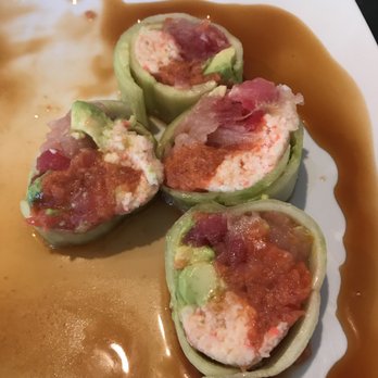 Oki Doki Sushi - Oishii roll - Sushi Bars Near Me - Hermosa Beach, California Oki Doki Sushi - Oishii roll - Sushi Bars Near Me - Hermosa Beach, California