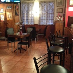 Cafetería El Cuervo - Pub El Cuervo Inside View