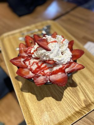 Snowbing Korean Shaved Ice by null